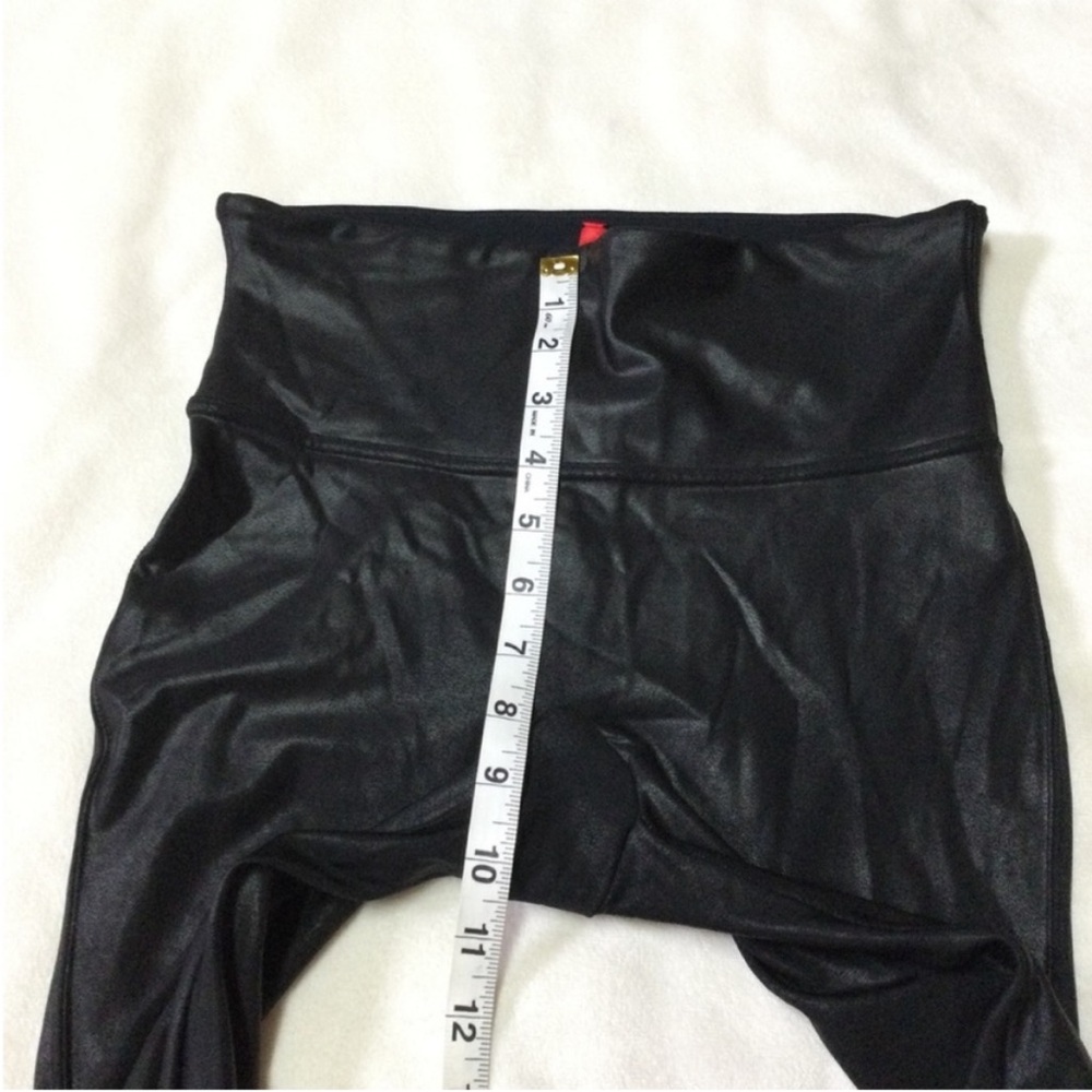 SPANX Leggings Medium - Picture 8 of 8